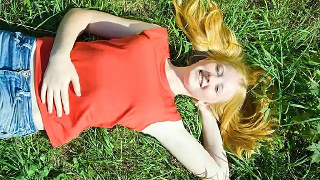 琺瑯質酸蝕和瑯質剝落的成因和解決方法 - 高露潔台灣