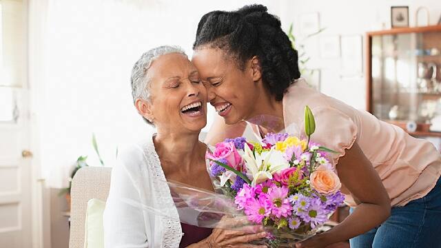 女性口臭原因與荷爾蒙 - 高露潔台灣	